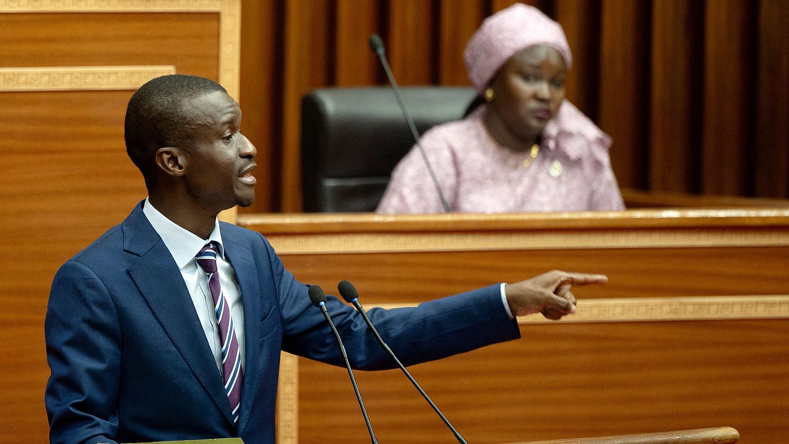 Senegal aprueba una ley que duplica las penas de prisión para los homosexuales