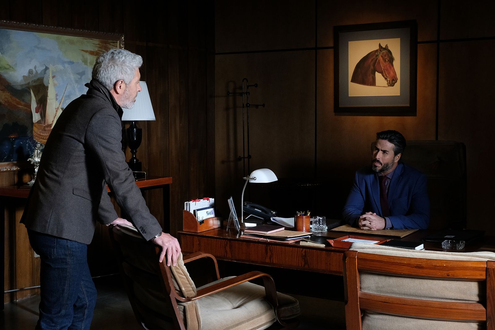 Servir y proteger - Somoza amenazará a la familia de Quintero