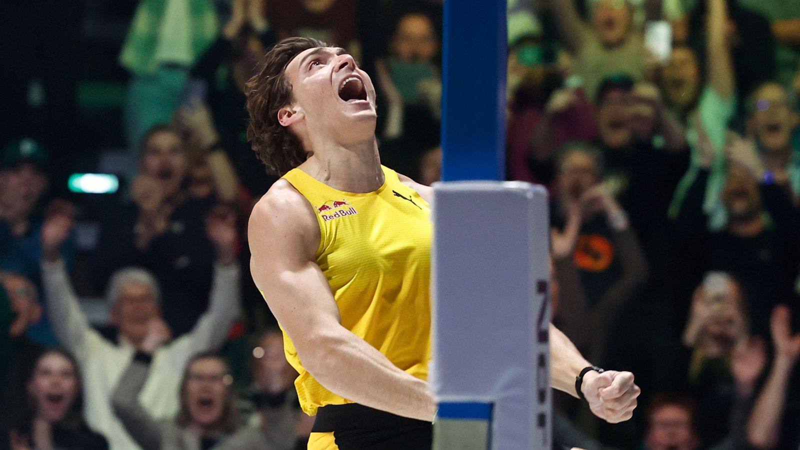 Armand Duplantis bate el récord mundial de salto con pértiga: 6, 31