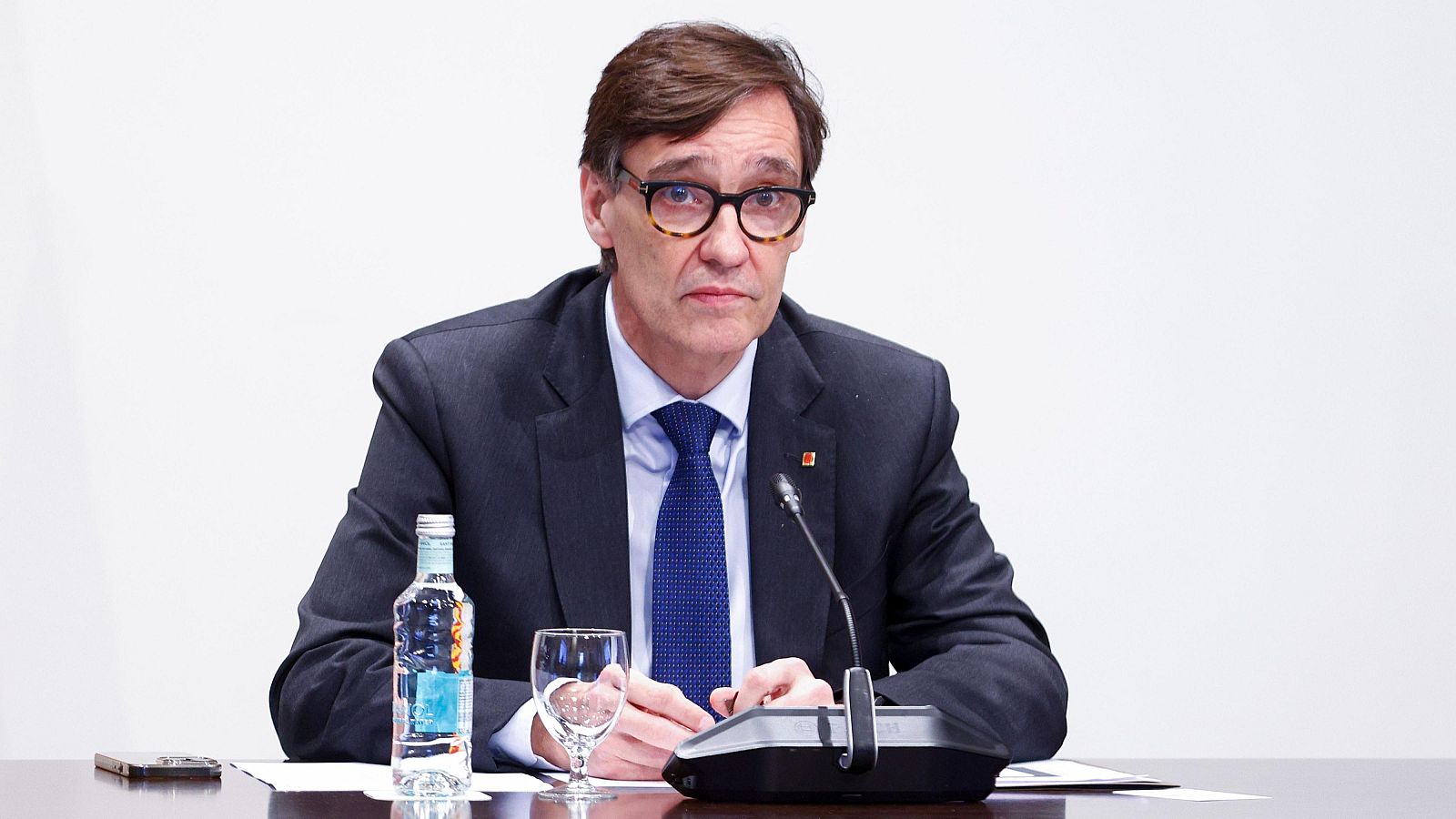 Illa pide "paciencia" con el IRPF a ERC, que mantiene el pulso presupuestario: "La cárcel no nos rindió, tampoco la presión"