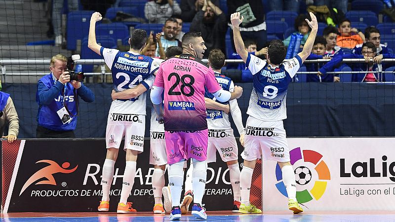 Un épico Zaragoza saca al Barça de la Copa