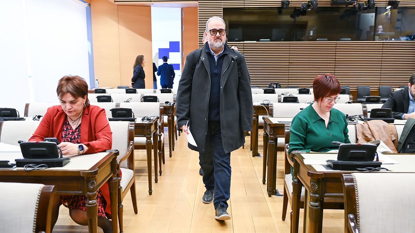 El asesor de Mazón, Josep Lanuza, se niega a declarar en el Congreso.