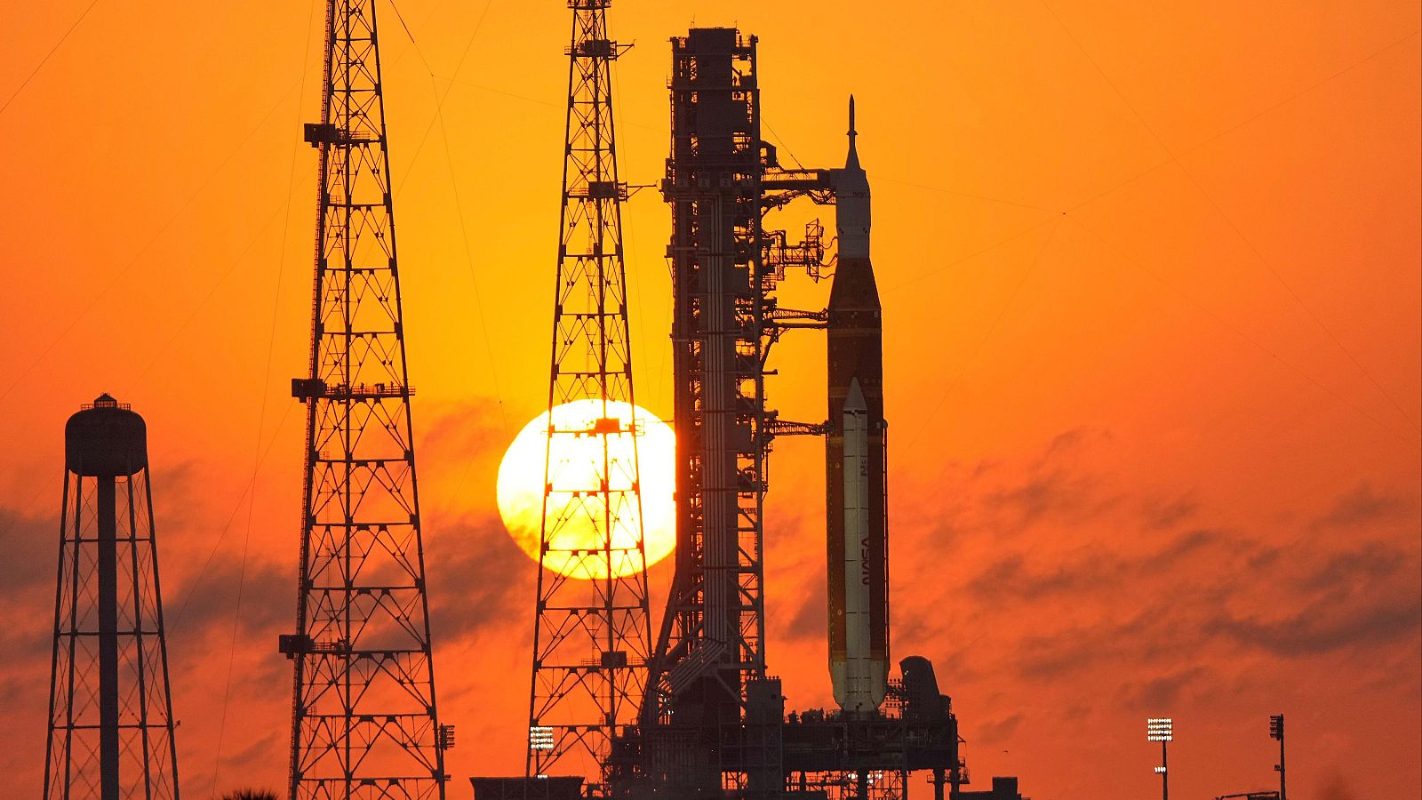 La NASA anuncia un ambicioso plan para regresar a la Luna en 2028.