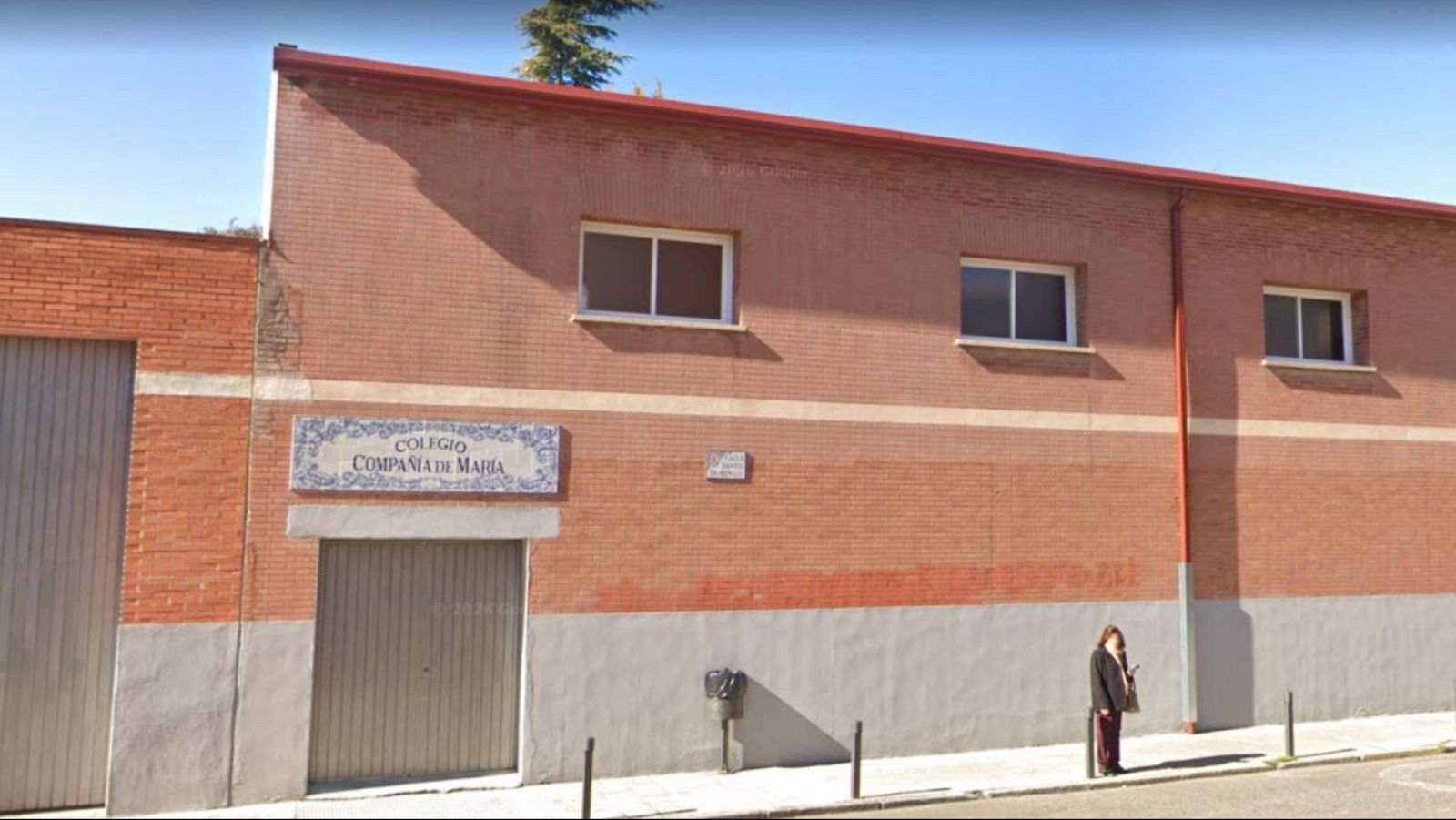 Fachada principal del colegio Compañía de María en Talavera de la Reina, Toledo