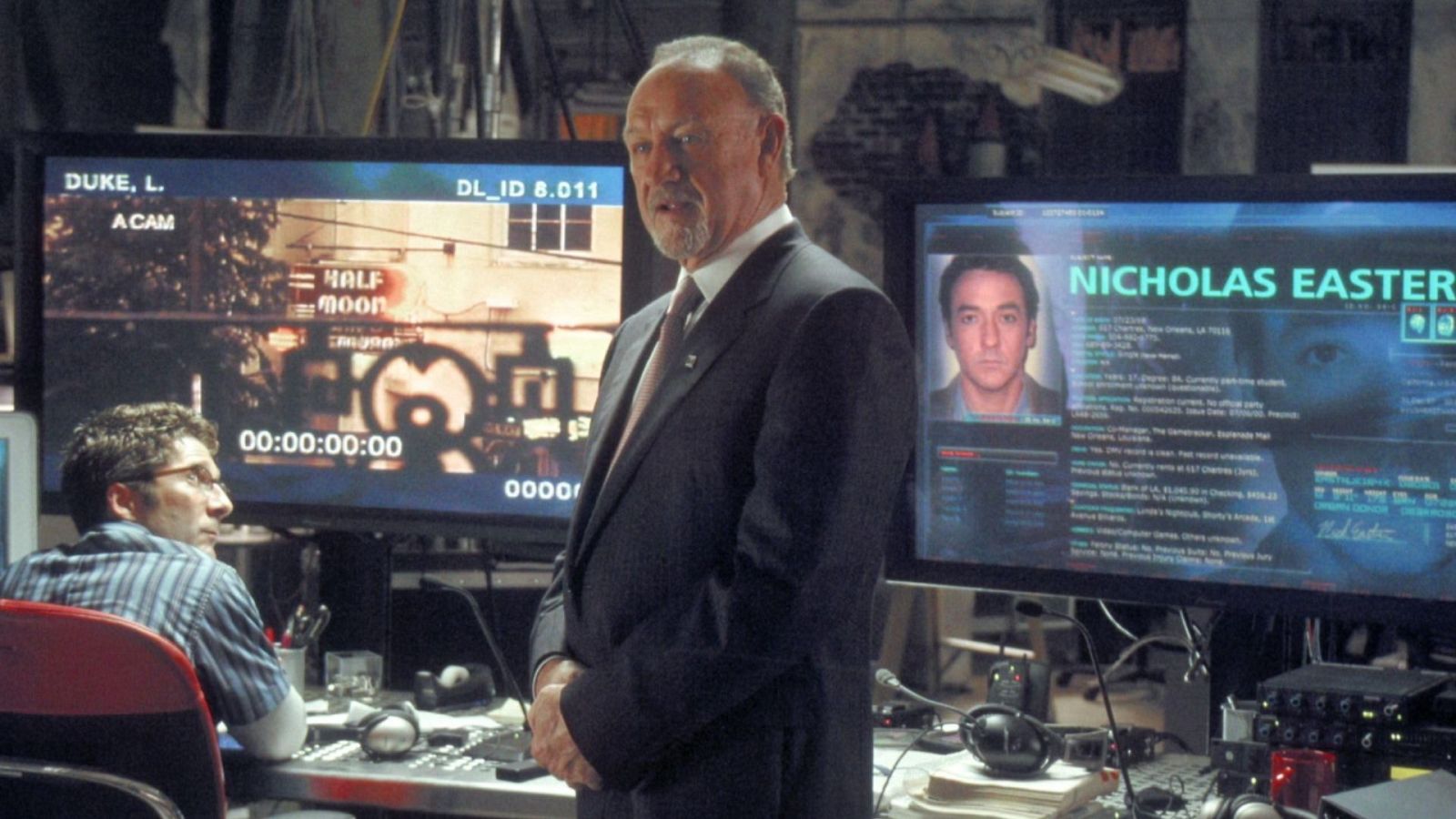 Rankin Fitch y Leland Orser en un fotograma de 'El jurado'.