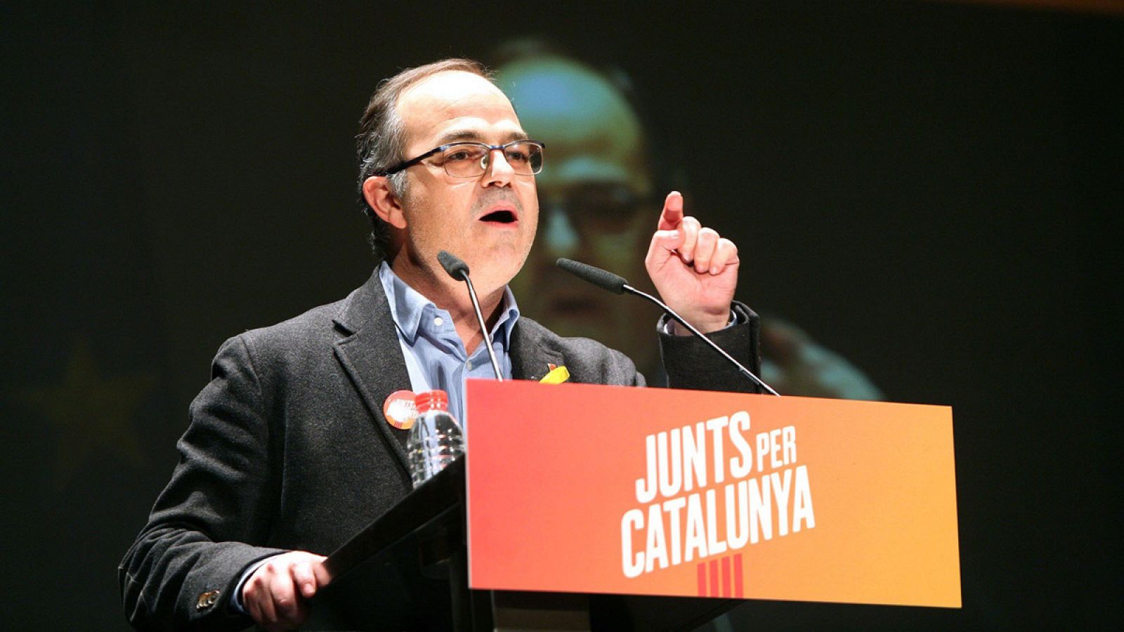 El exconseller y candidato de Junts per Catalunya (JxCat) Jordi Turull durante un mitin en Reus