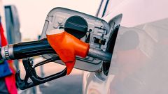 La guerra en Irán ya impacta en la inflación: sube un punto en marzo, hasta el 3,3%, por los combustibles