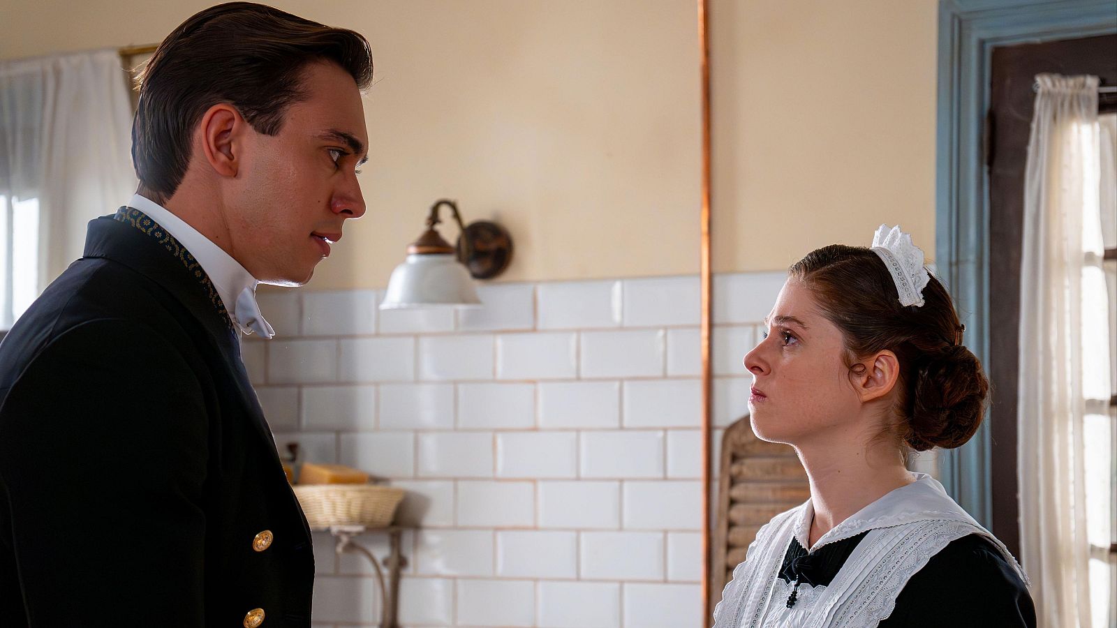 La Promesa: María toma una drástica decisión respecto a Carlo