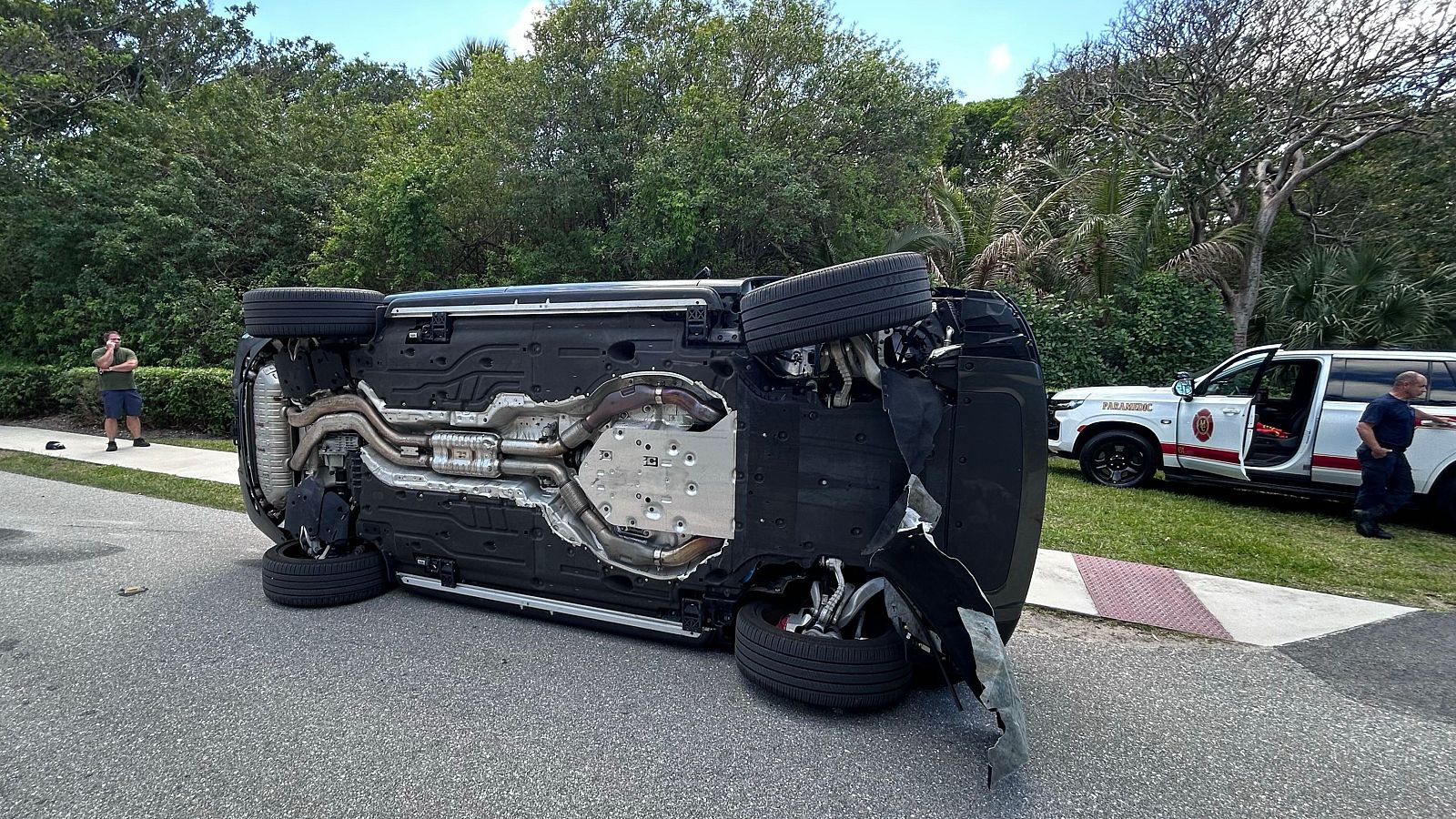 Tiger Woods, en libertad bajo fianza tras sufrir un accidente de tráfico