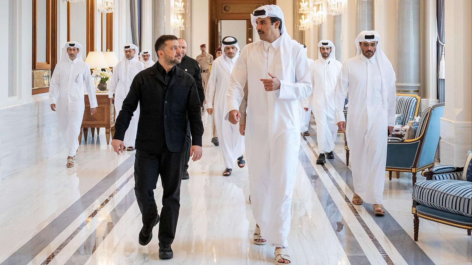 Zelenski acusa a Rusia de invertir abiertamente en prolongar el conflicto en Oriente Medio