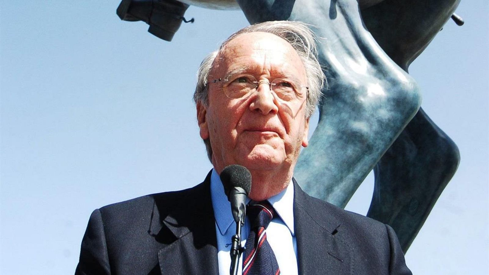 Muere el exministro socialista Carlos Westendorp a los 89 años