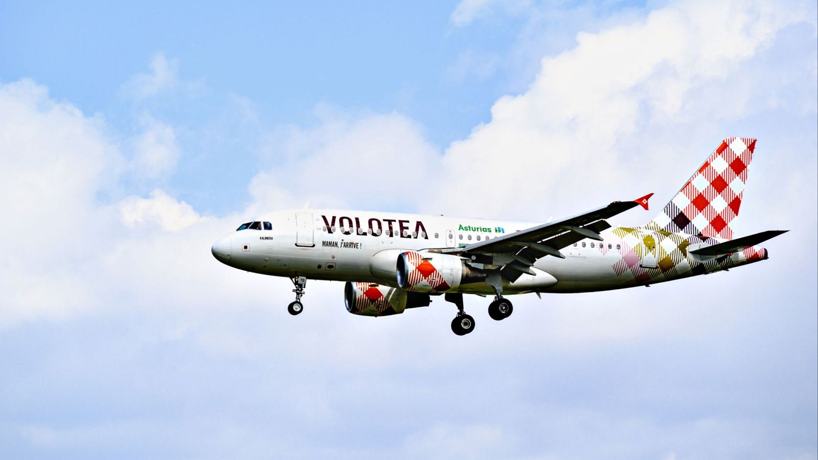 Volotea anuncia la cancelación de vuelos entre abril y octubre por la guerra en Oriente Medio y el alza del combustible