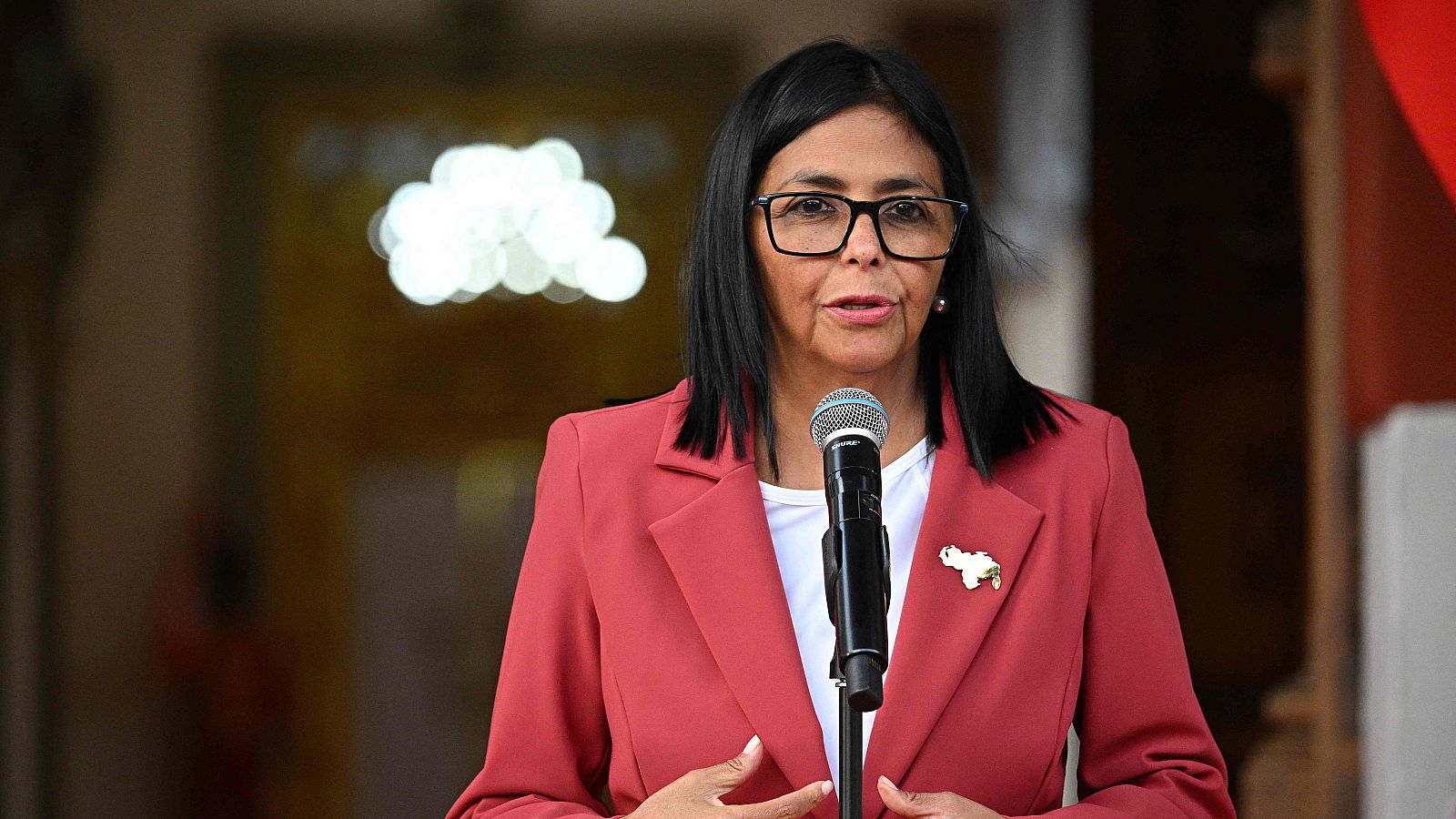 EE.UU. retira las sanciones a la presidenta interina de Venezuela, Delcy Rodríguez