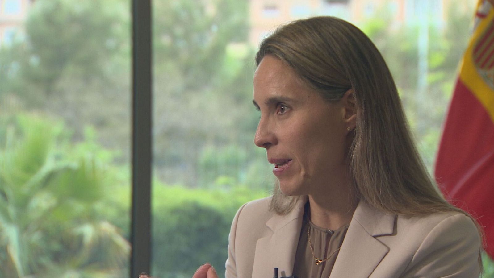 Retrato oficial de Aleida Alcaide García, Directora General de IA del Gobierno de España.