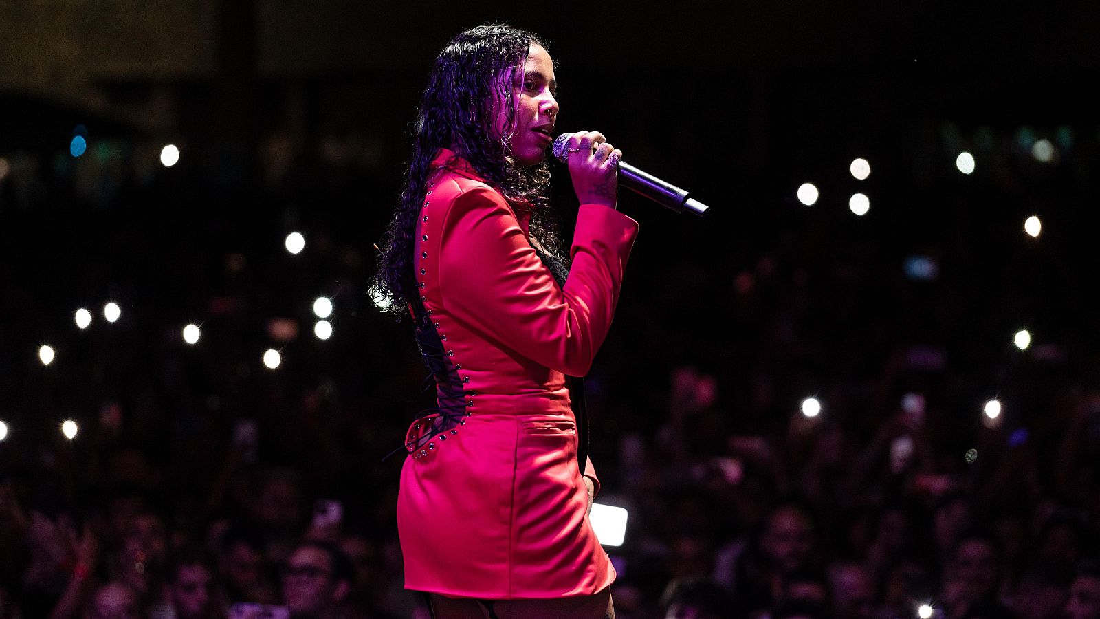 La cantante Tokischa durante una actuación por el MADO Madrid Orgullo 2023