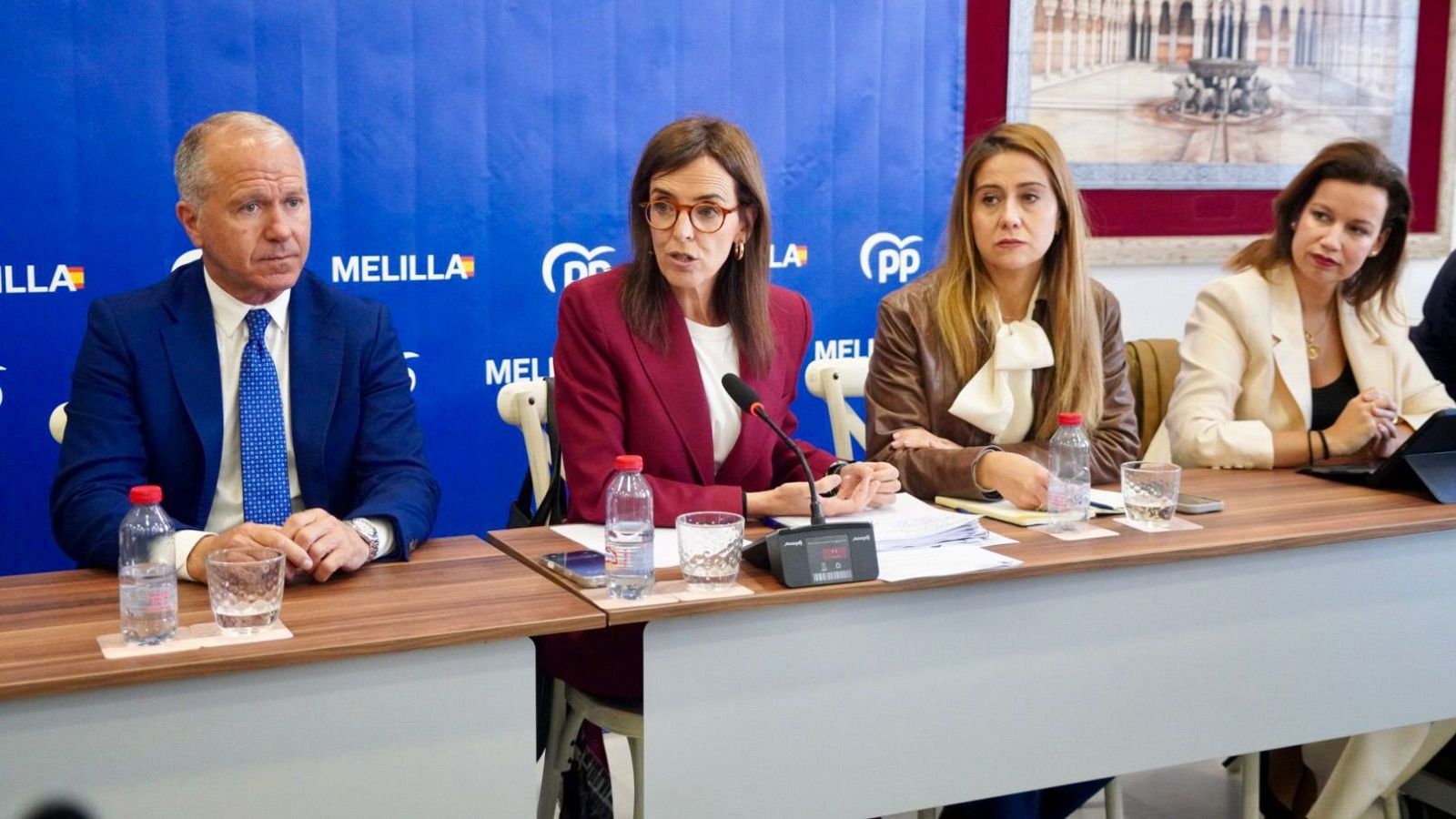 Carmen Fúnez ha visitado la ciudad autónoma para presentar el plan sanitario del PP