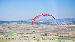 Mueren dos hombres tras caer su parapente en Guadalajara