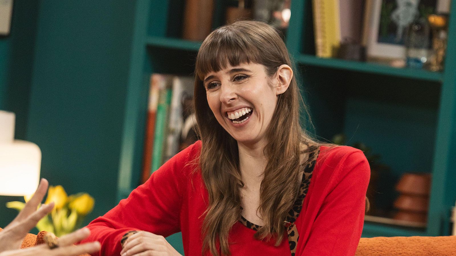 Així va reaccionar l'actriu Paula Malia quan va veure escenes de sexe de 'Valeria' amb la seva mare