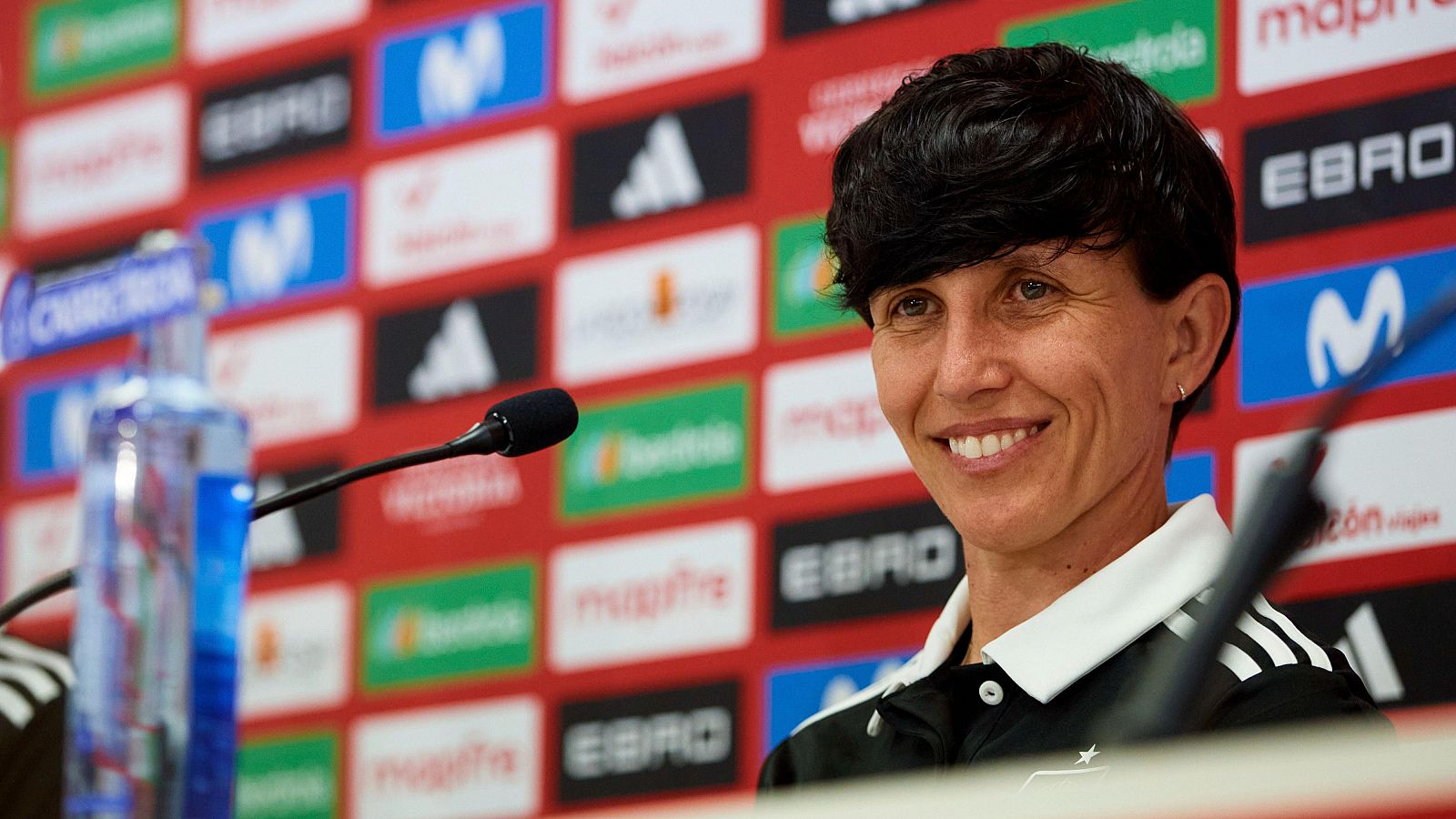 La seleccionadora española busca los tres puntos en Córdoba