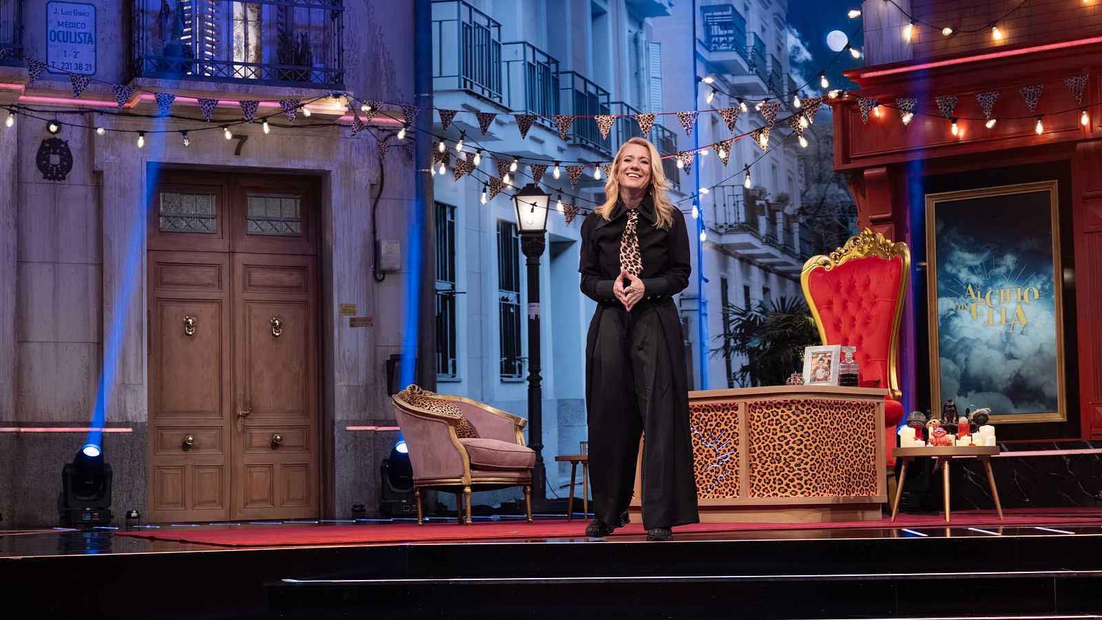 Henar Álvarez, en el plató de 'Al cielo con ella'