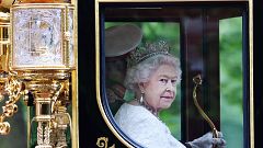 Reino Unido conmemora el centenario del nacimiento de Isabel II en la época más convulsa de la Casa Real británica