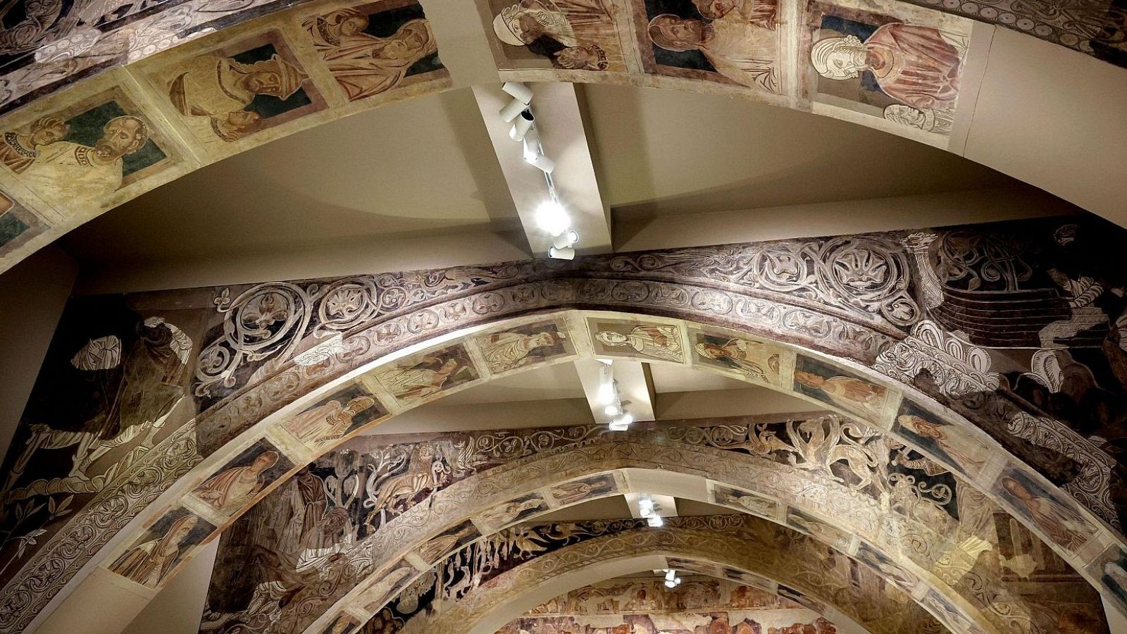 El Museu Nacional de Catalunya al·lega la seva "incapacitat" per a traslladar les pintures de Sixena