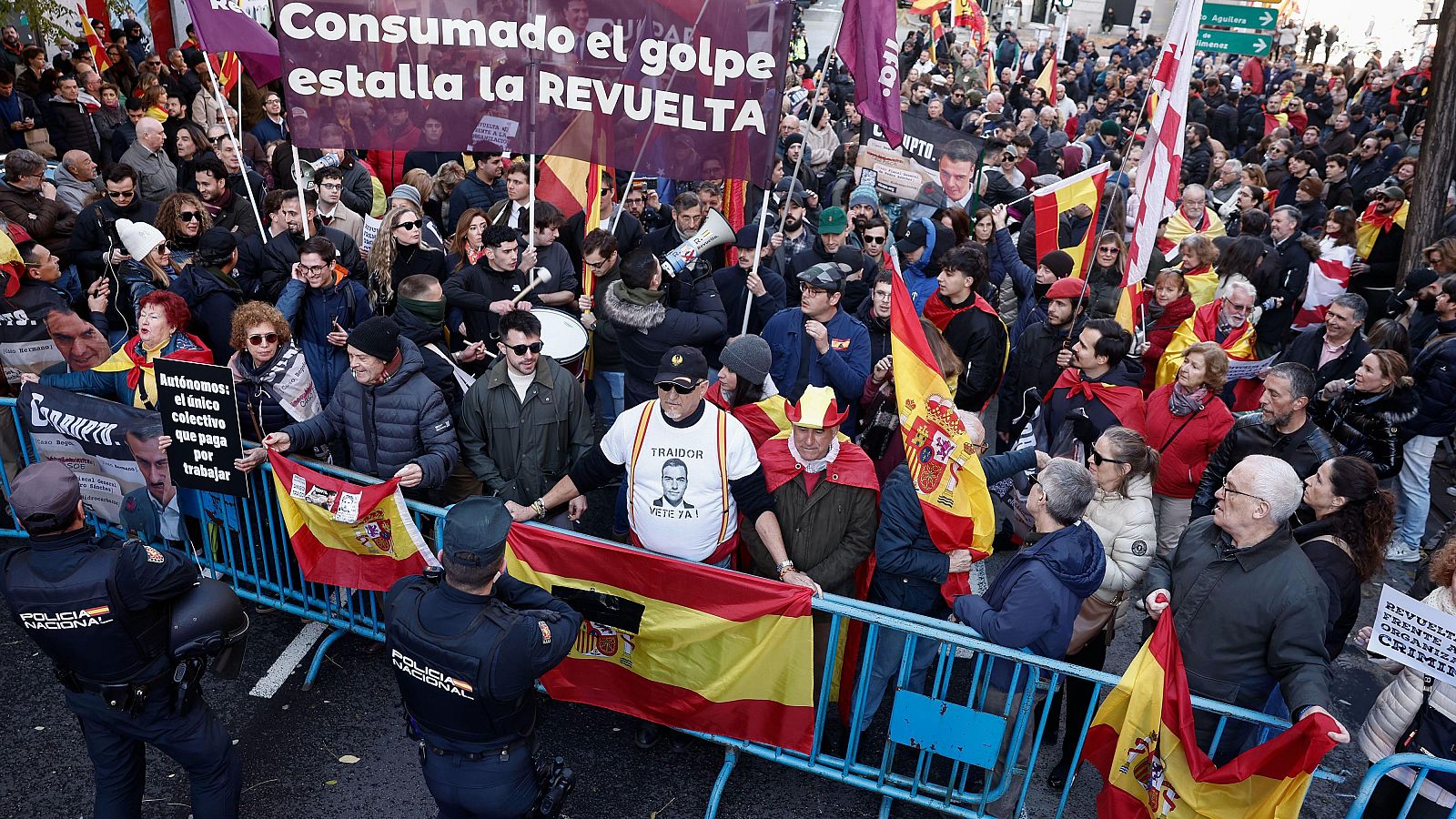 La Fiscalía archiva la denuncia contra Revuelta.