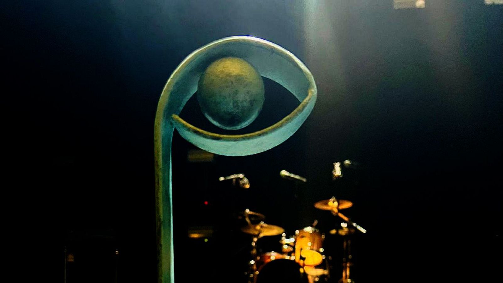 Metrópolis recibe el Premio Pop Eye de Televisión en su 41 aniversario