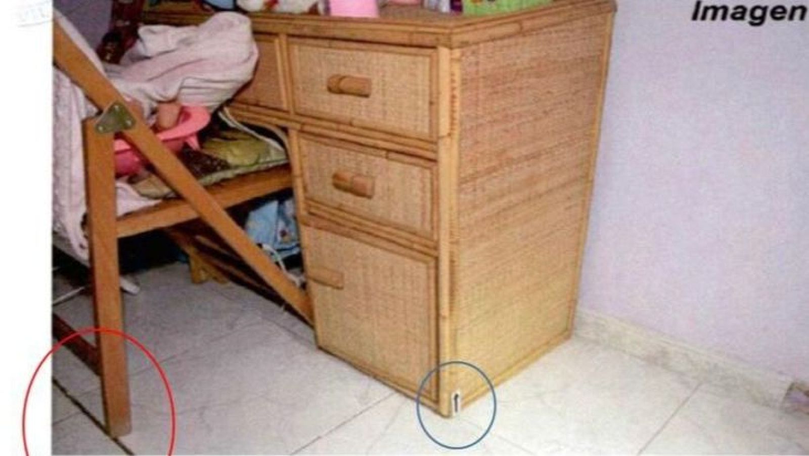 La defensa de Óscar Sanz aporta una foto para demostrar que el acceso al sótano era visible en la inspección de 2022