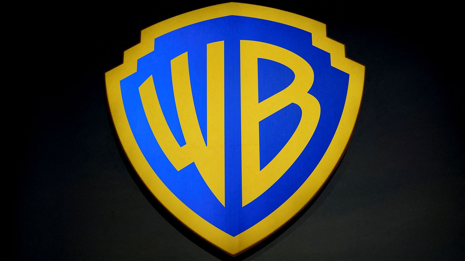 La junta de accionistas de Warner Bros aprueba el acuerdo de fusión con Paramount Skydance