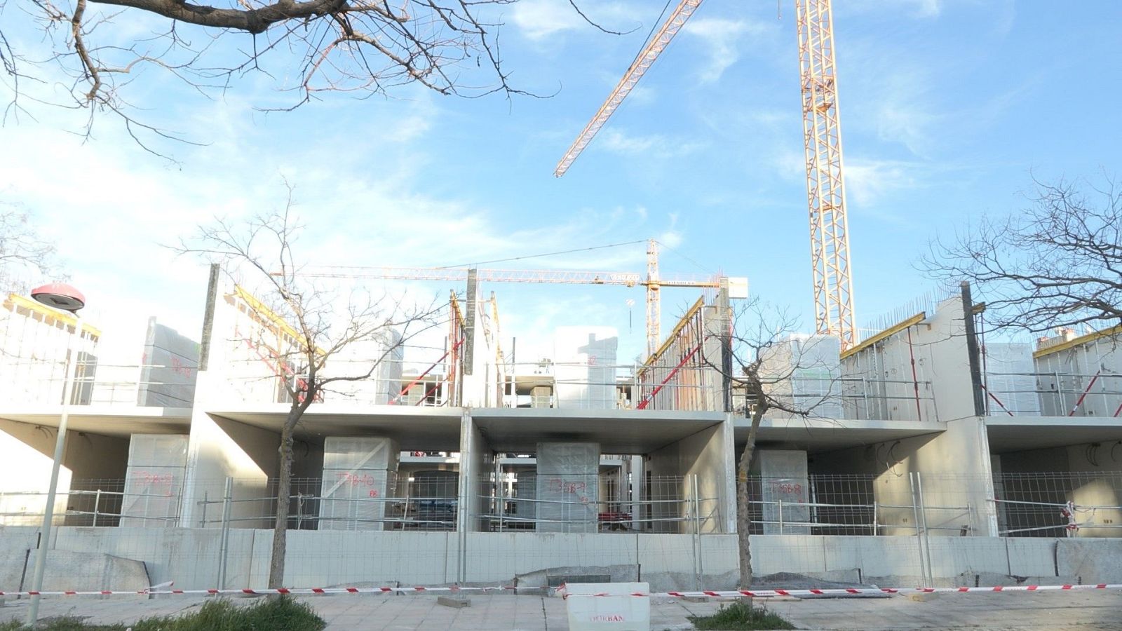 Una promoción de viviendas en construcción