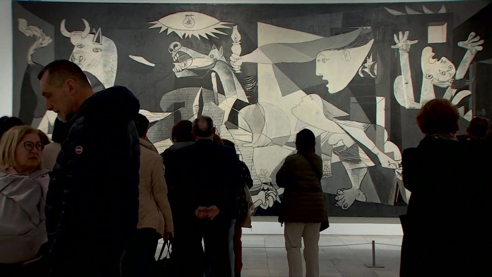 El 'Guernica' de Picasso en el Museo Reina Sofía de Madrid