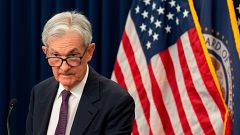 La Reserva Federal mantiene otra vez los tipos frente a las presiones de Trump en la última reunión de Jerome Powell