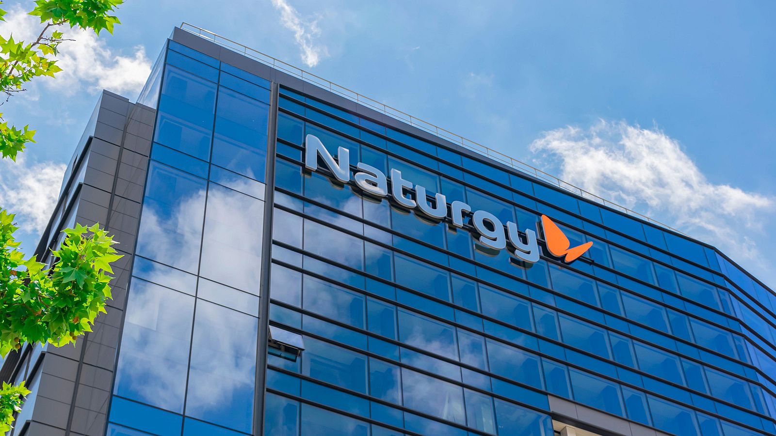 Naturgy sufre una filtración que expone los datos del 3% de sus clientes en España