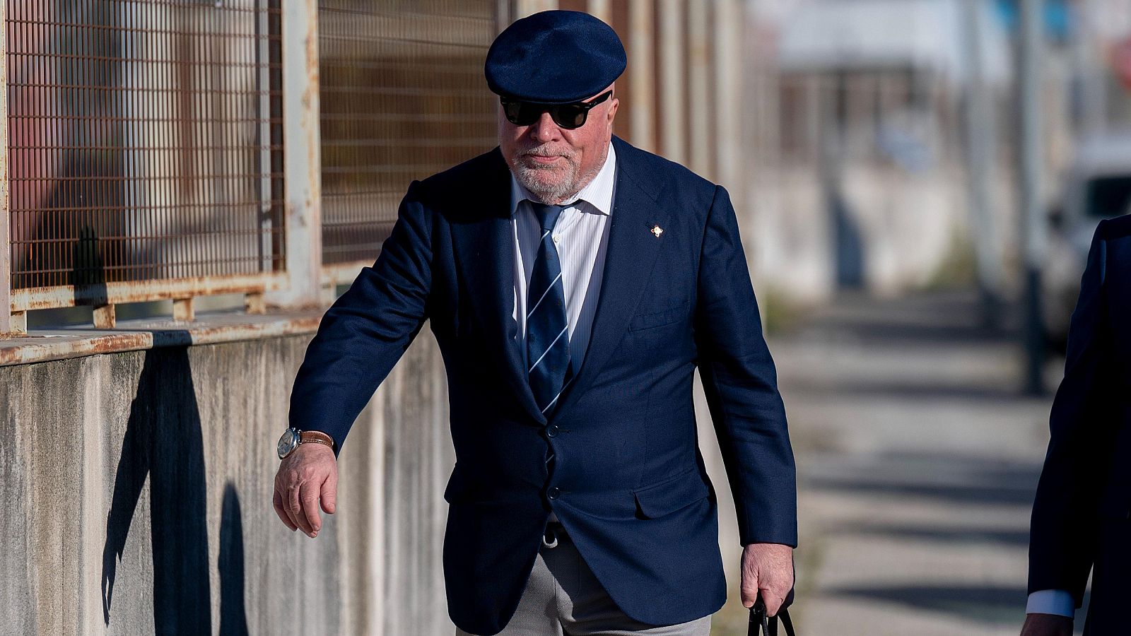 El excomisario José Manuel Villarejo en las inmediaciones de la Audiencia Nacional en San Fernando de Henares