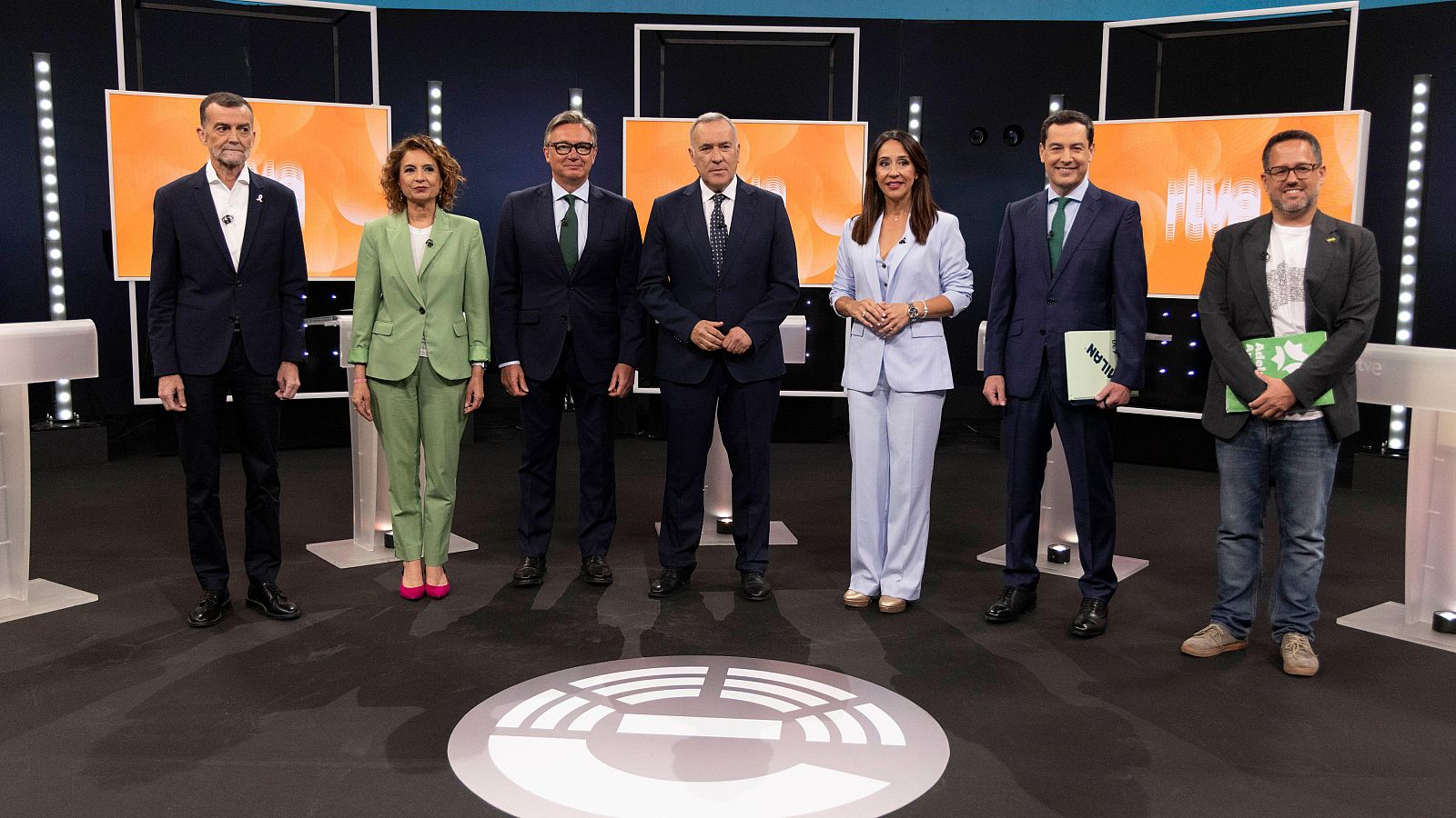 Debate electoral celebrado en la sede de Sevilla de RTVE Andalucía el lunes 4 de mayo de 2026