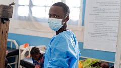 Sanidad estima "muy bajo" el riesgo de ébola en España tras el brote en el Congo y Uganda