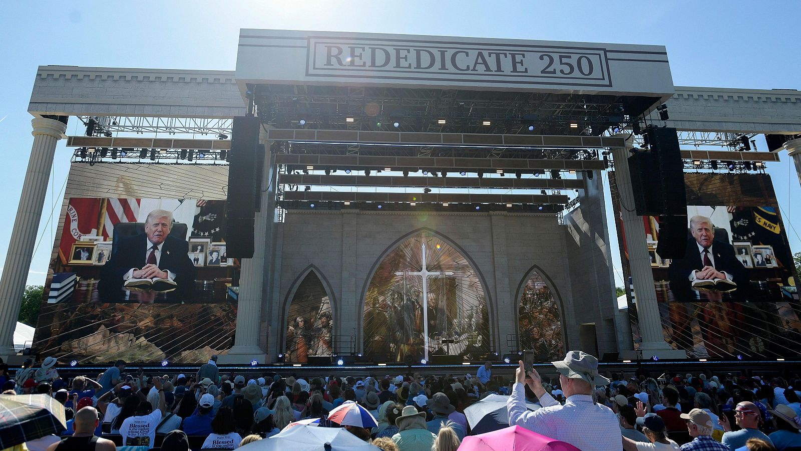 Wahington acoge un festival de la oración apoyado por Trump