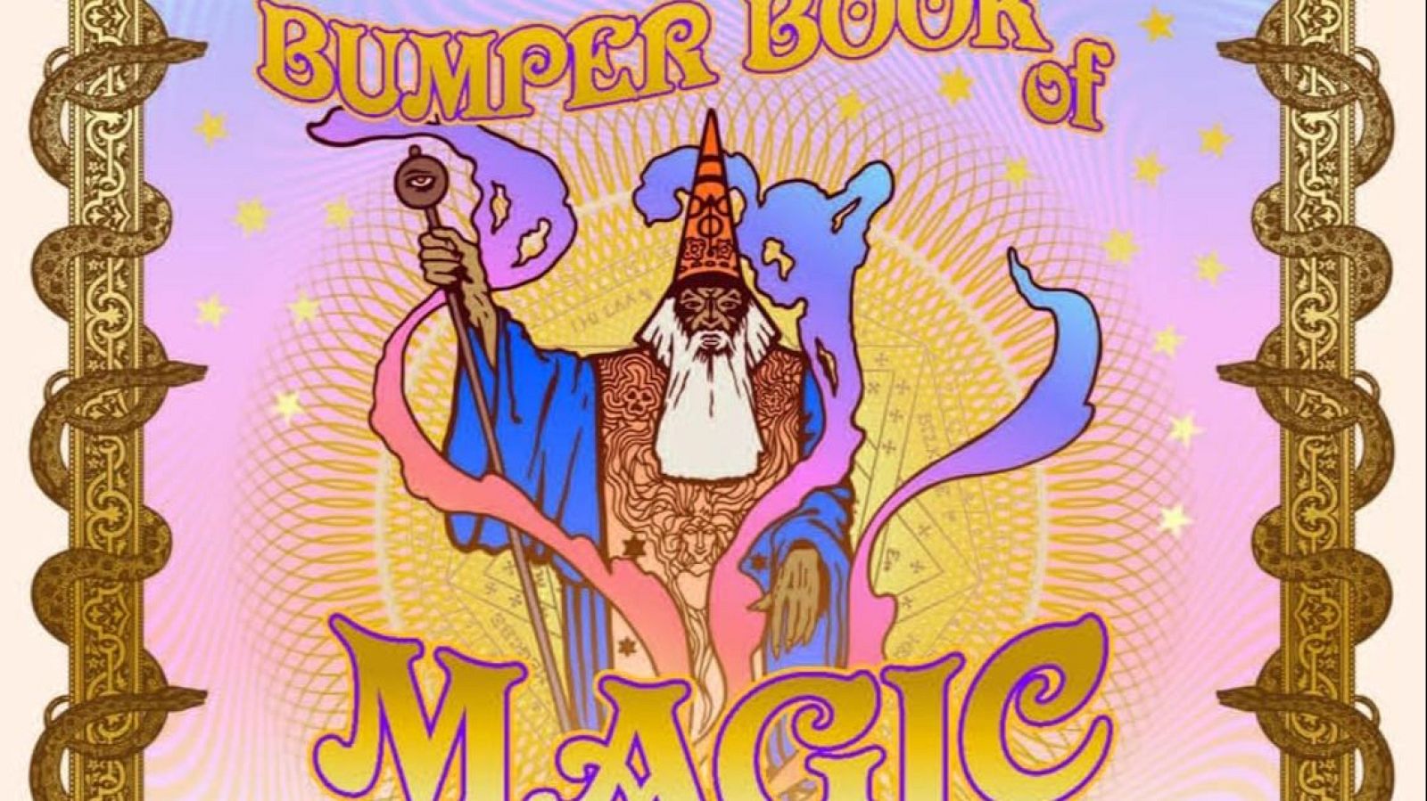 Mago de tez oscura con barba blanca, túnica azul y sombrero naranja, rodeado de energía mágica. "BUMPER BOOK of MAGIC" en tipografía dorada. Bordes con pilares dorados y serpientes.