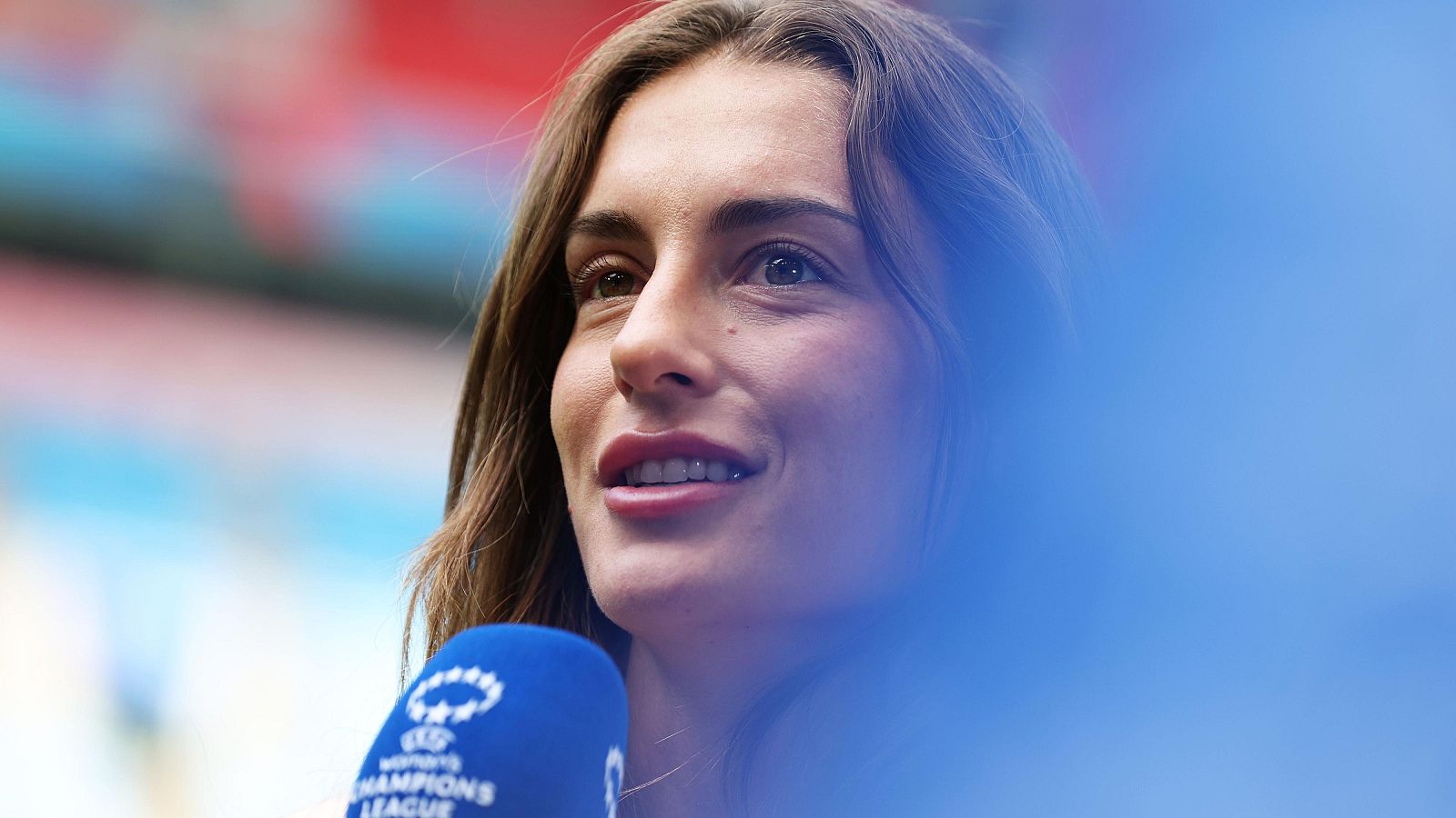 Alexia Putellas atiende a los medios antes de la final de Champions FC Barcelona - OL Lyonnes en el Ullevaal Stadion de Oslo