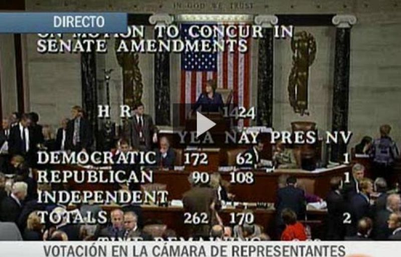 El Congreso de Estados Unidos aprueba el plan de rescate financiero de Bush