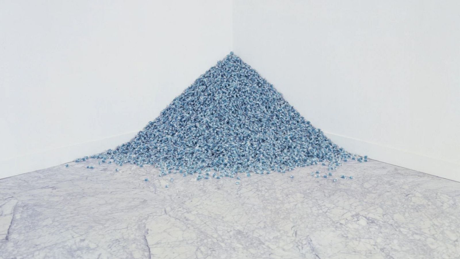 Felix Gonzalez-Torres se venga en el Museo Reina Sofía