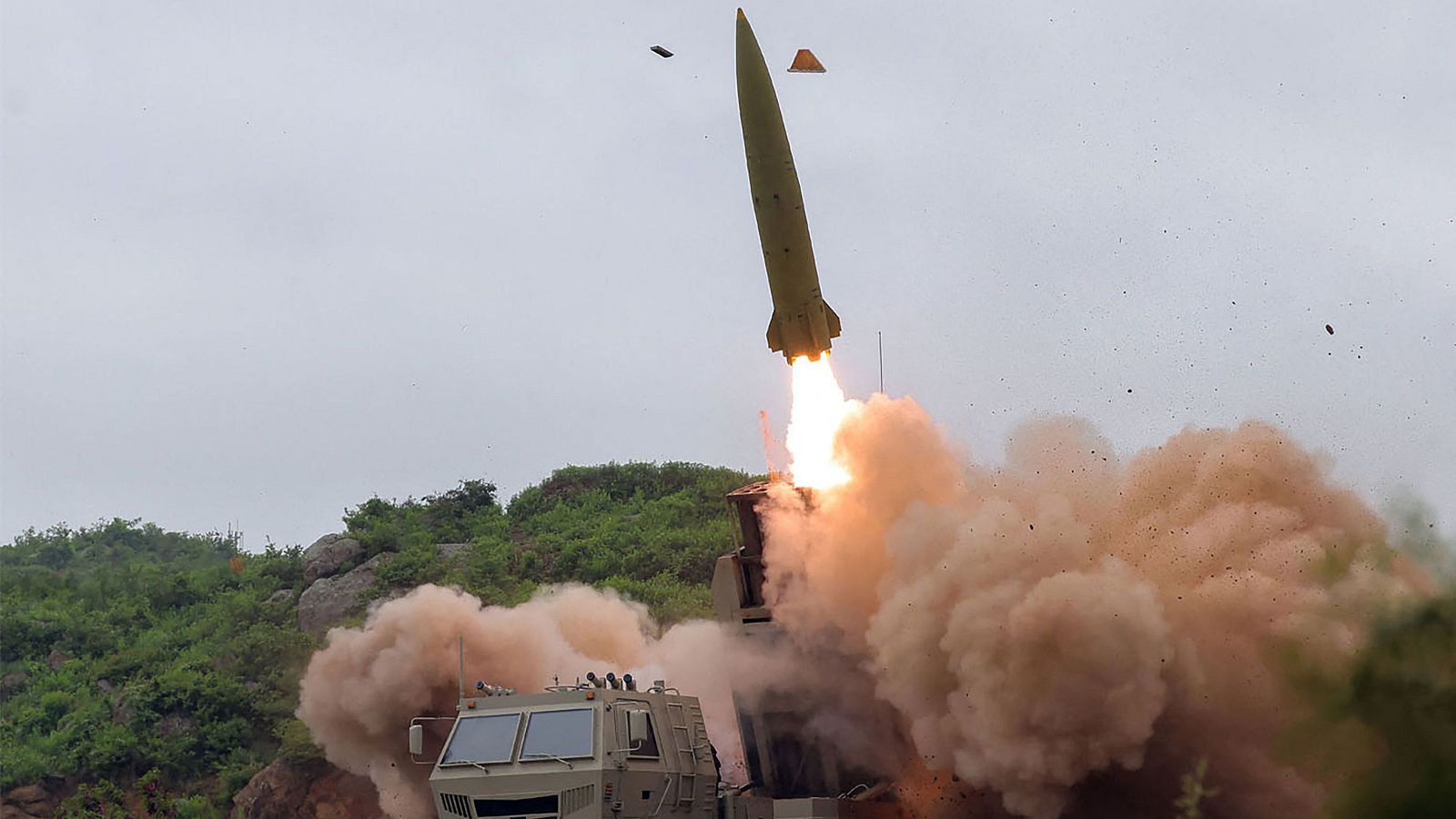 Corea del Norte realiza pruebas de lanzamiento de misiles