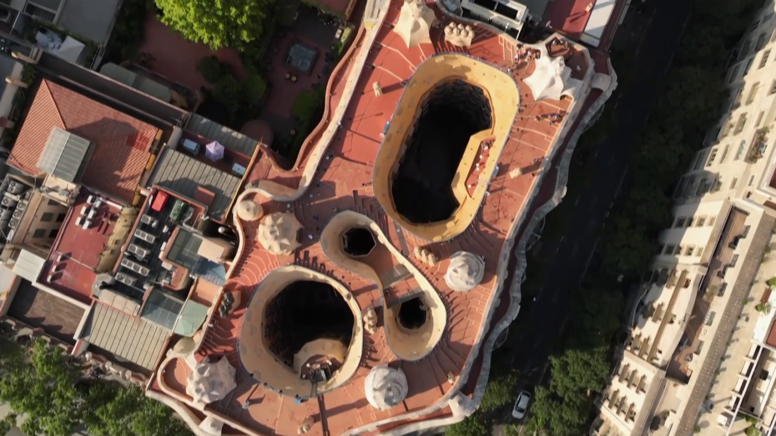 La Pedrera i els patis interiors: així va trencar Gaudí tots els esquemes