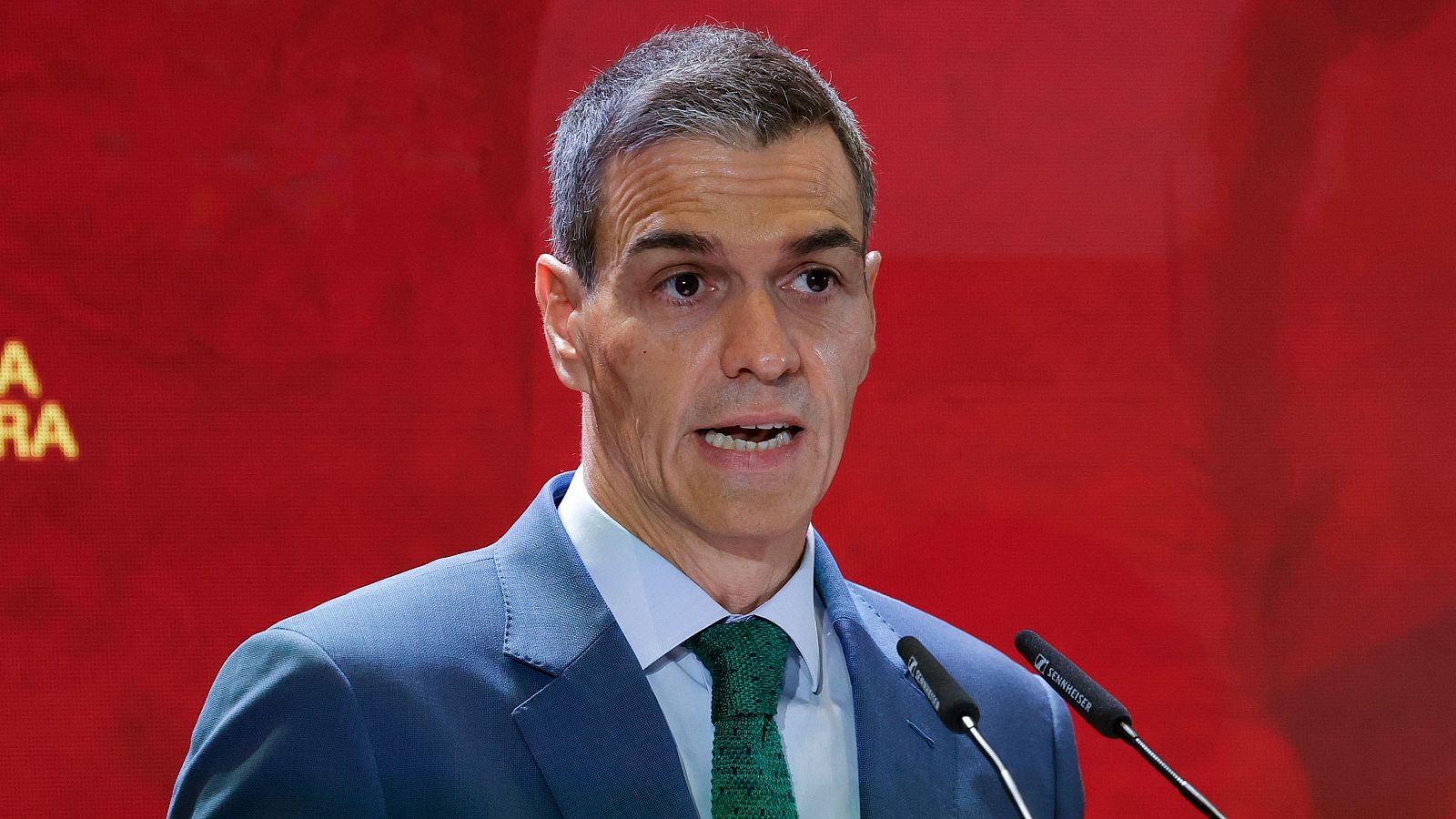 El presidente del Gobierno, Pedro Sánchez, interviene en la presentación del Plan Nacional de Acción Cultural en el Exterior, este viernes en el Instituto Cervantes, en Madrid.