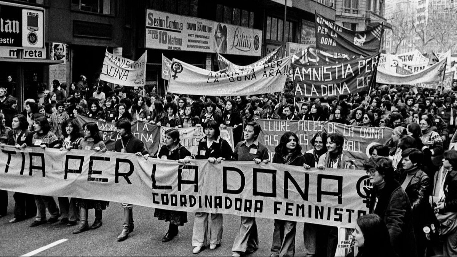 "Si l'home et pega, calles"