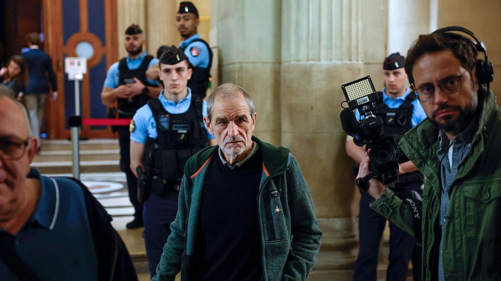 Jose Antonio Urrutikoetxea Bengoechea, alias Josu Ternera, en el Tribunal de Apelación de París