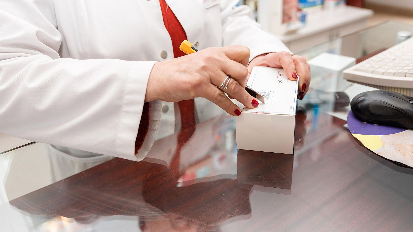 Sanidad digitaliza la retirada de medicamentos en las farmacias: