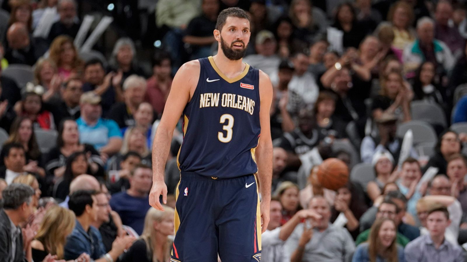 Mirotic destaca con un doble doble en la victoria de los Pelicans.
