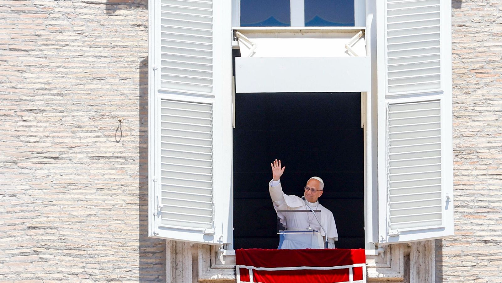 El papa agradece a España su acogida